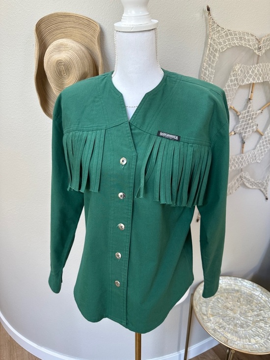 Roughrider Tops - Vintage roughrider cotton button down western style shirt with fringe